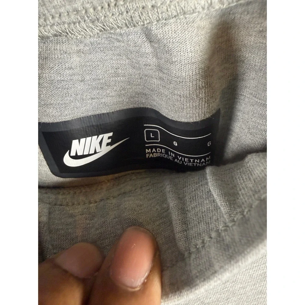 Nike Tech Fleece Joggers Mens Large Grey Tapered Sweatpants CU4495-063